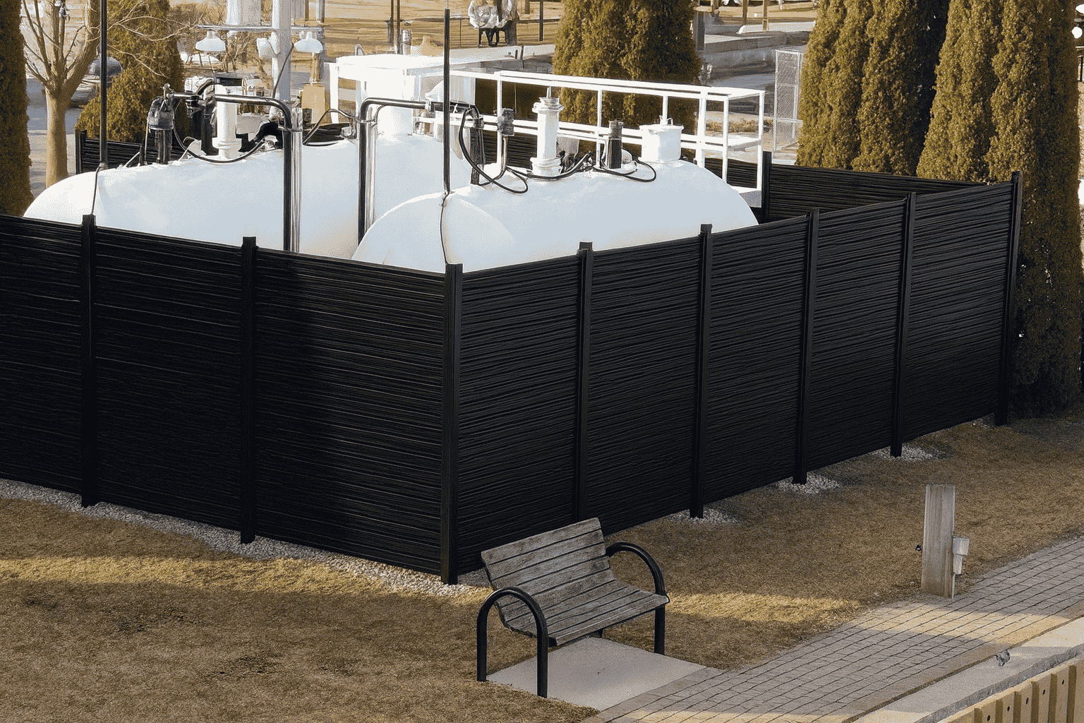commercial industrial fencing